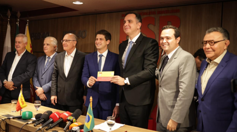 Rodrigo Pacheco se filia ao PSB e critica totalitarismo sem confirmar candidatura ao governo de Minas Gerais