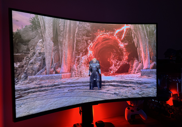 Samsung Odyssey G7 de 37 polegadas apresenta tela curva gigante e alta definição de imagem