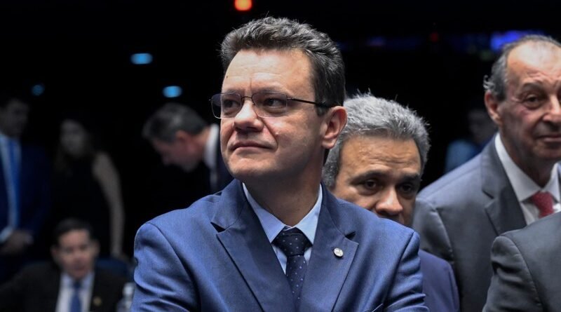 Senado aprova indicação de Odair Cunha para o TCU