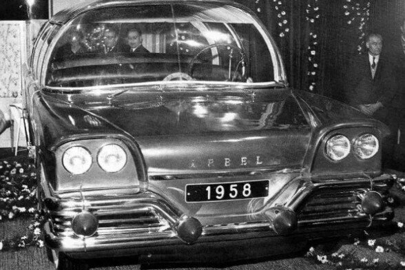 Setenta anos após a febre dos carros nucleares, veículos se tornam relíquias da arqueologia automotiva