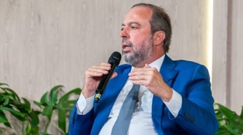 Silveira afirma que Lula expressou indignação com leilão da Petrobras