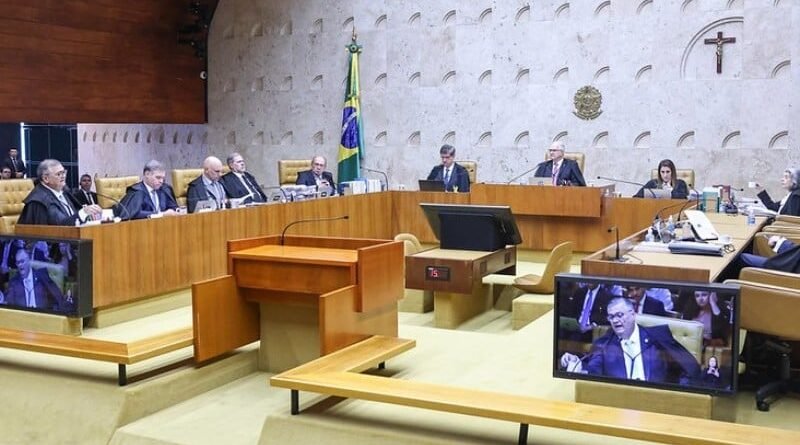 STF decide por eleição indireta para governo do Rio com quatro votos a um