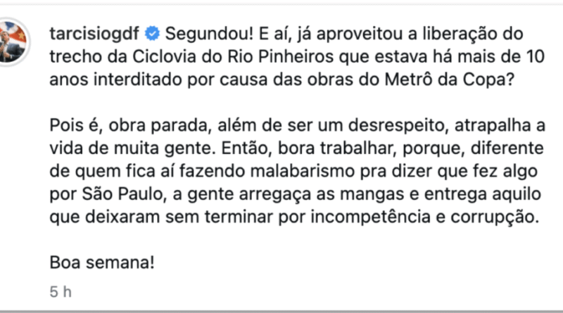 Tarcísio pedala ao som de Cocoricó e diminui sensação de cansaço