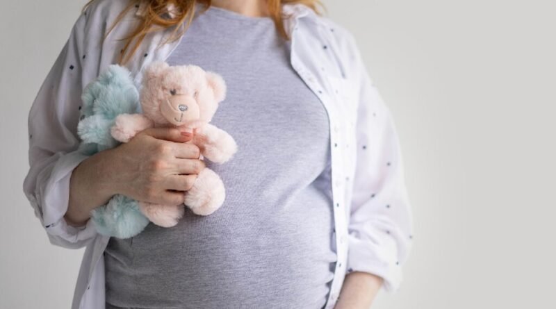 Teste de paternidade revela fenômeno raro de gêmeos com pais diferentes