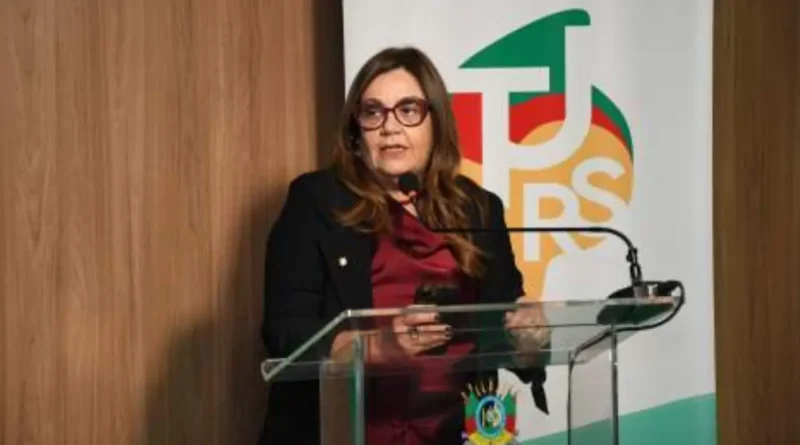 TJRS comemora Dia do Jornalista com lançamento do Prêmio Themis e homenagem da ARI