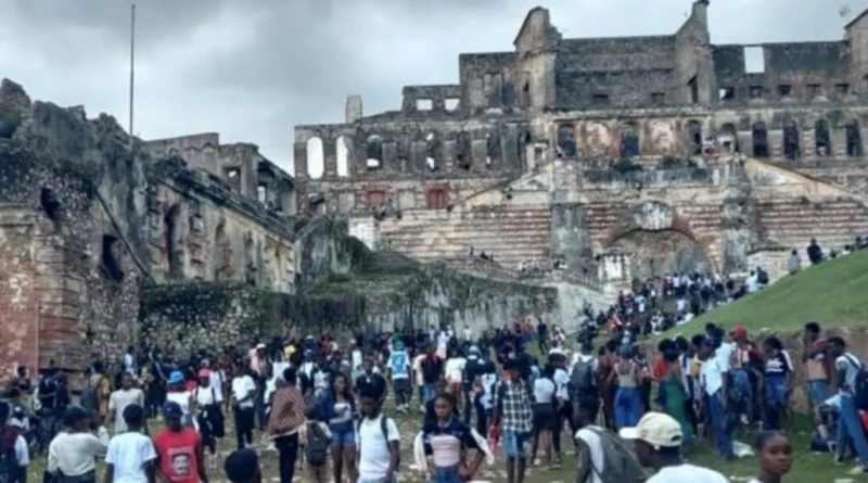 Tragédia no Haiti: tumulto em ponto turístico resulta em mais de 30 mortos pisoteados