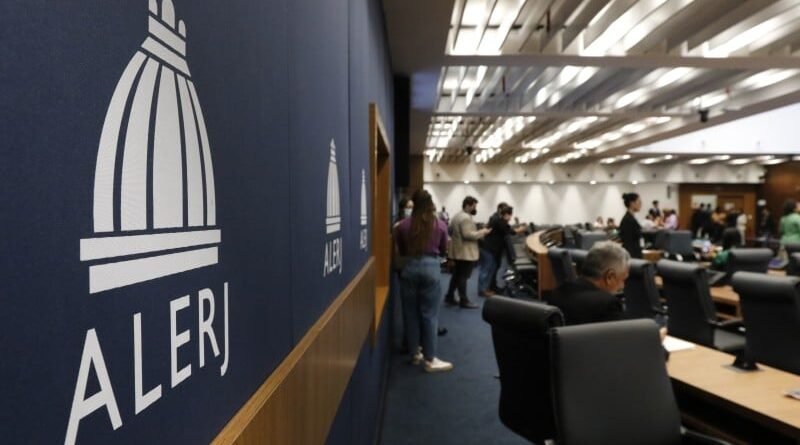 Vaga de Bacellar na Alerj deve ser ocupada pelo PL após novo cálculo do TRE