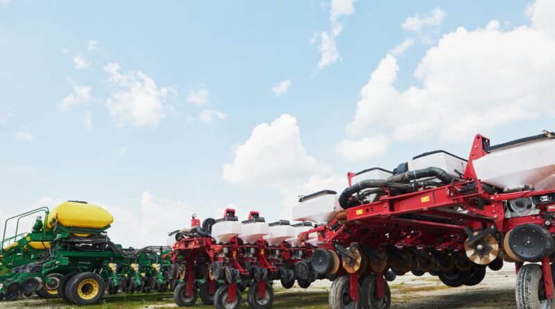 Vendas de máquinas agrícolas devem registrar queda de 8% em 2023, segundo Abimaq