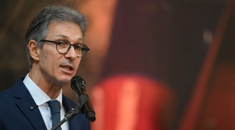 Zema convoca coragem para enfrentar "intocáveis" do STF durante cerimônia da Inconfidência