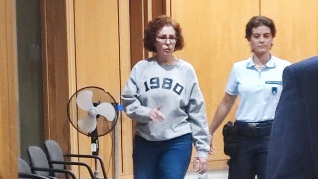 A Incrível Fuga de Carla Zambelli e Sua Prisão na Itália