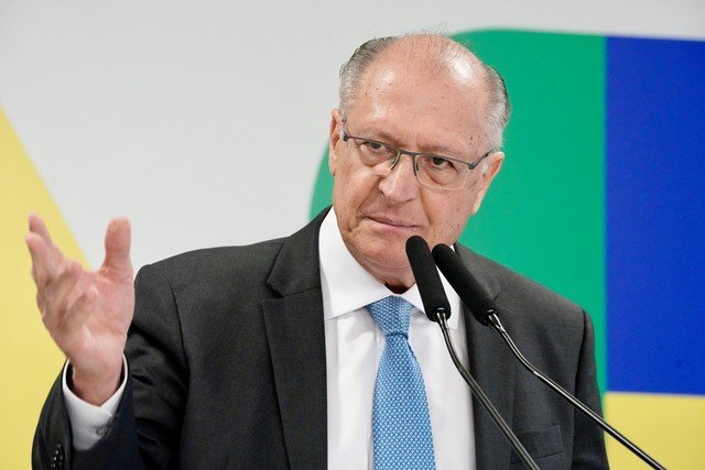 Alckmin defende equacionamento de veto a carnes e destaca padrão sanitário brasileiro