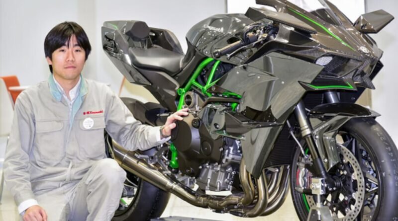 Artesanato japonês em ASMR revela o processo manual de criação da poderosa Kawasaki Ninja H2