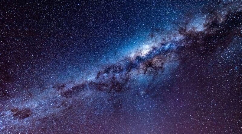 Astrônomos afirmam que vida extraterrestre é certa, mas busca pode levar 1.500 anos