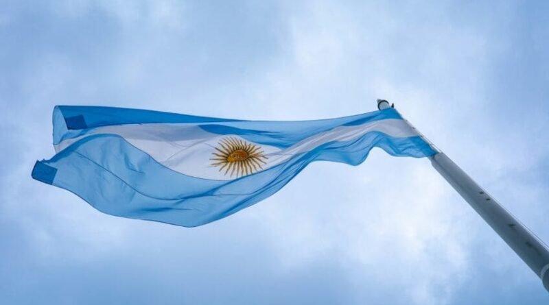 Atividade econômica da Argentina registra crescimento de 3,5% em março
