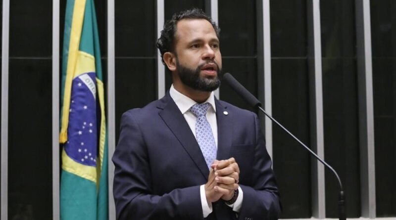 Câmara avança em medidas de combate ao racismo científico