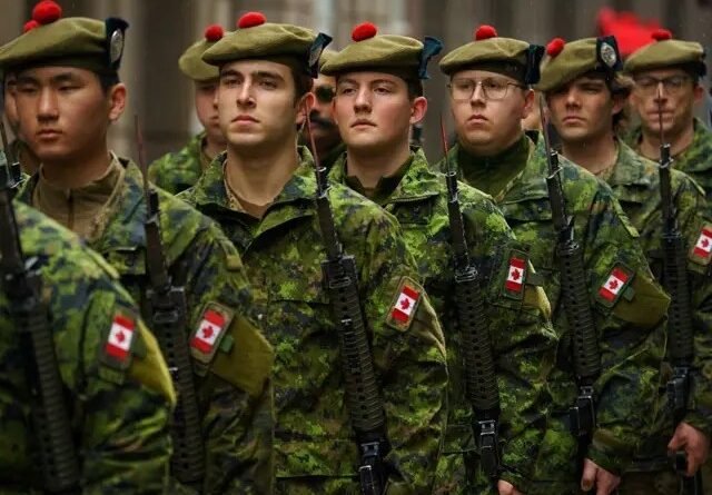 Canadá Enfrenta Seu Maior Recrutamento Militar em Três Décadas: Entenda o Motivo
