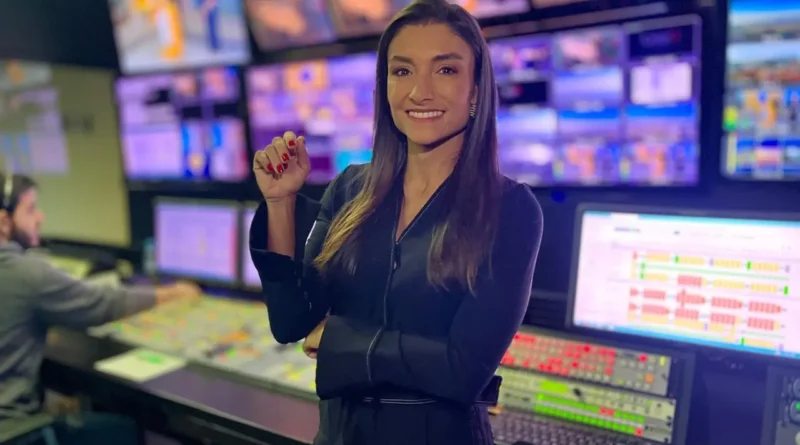 Carolina Aguaidas apresenta laços e novidades
