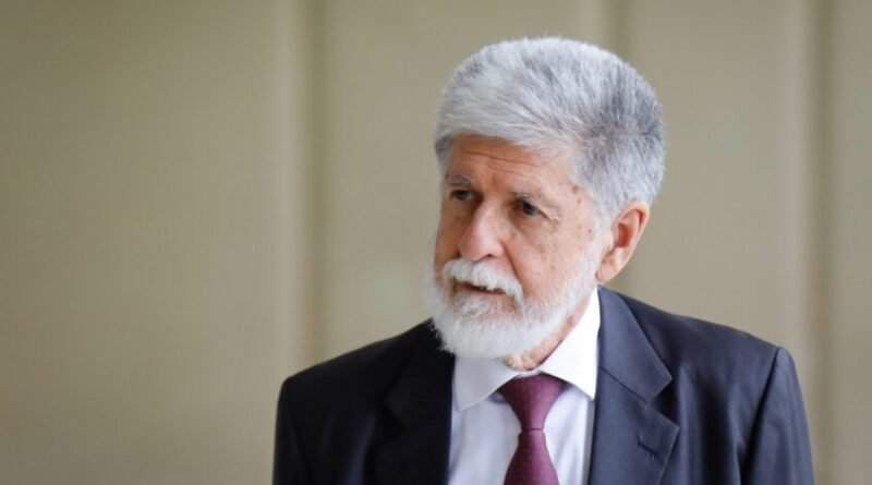 Celso Amorim realiza quinta viagem à Rússia durante o governo Lula 3