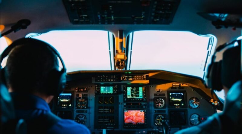CEO da Latam afirma que término da escala 6 X 1 para aeronautas é incoerente