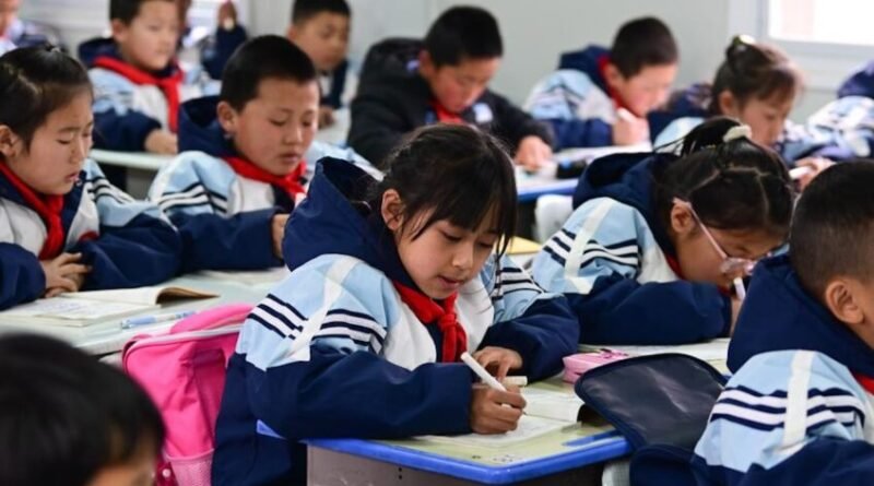 China busca eliminar turmas de elite nas instituições de ensino