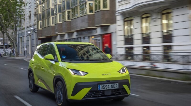 Crise da memória RAM afeta planos da BYD para implementar sistemas ADAS em veículos de baixo custo