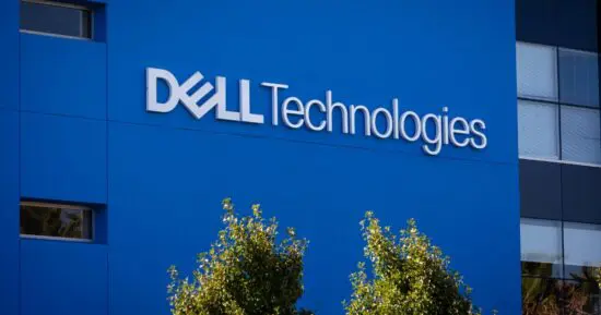 Dell registra alta após resultados impulsionados por servidores de IA e intensifica competição por infraestrutura
