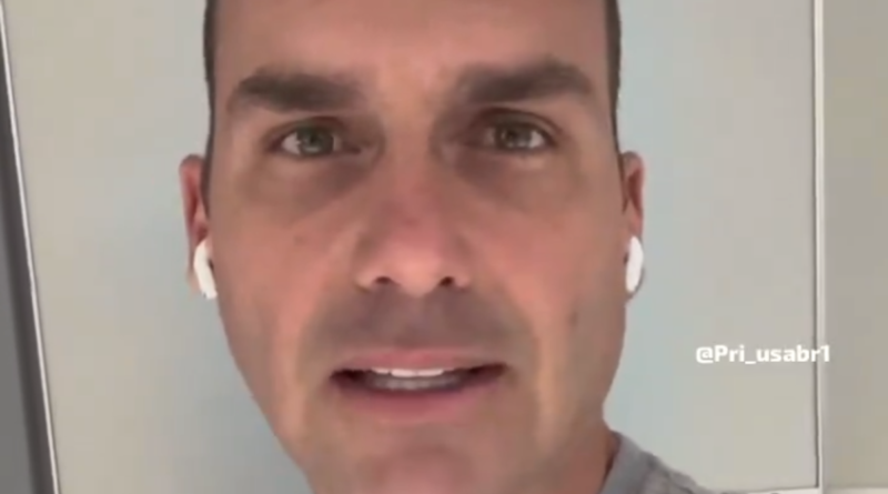Eduardo responde a Salles após ser chamado de filho de papai