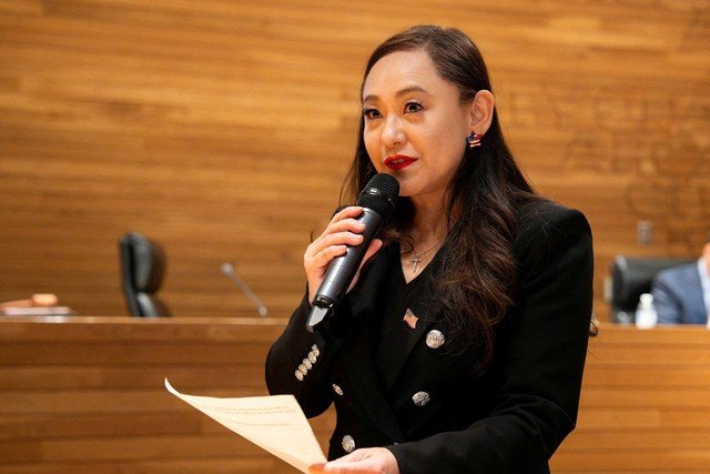 Eileen Wang: A prefeita americana que renunciou ao revelar laços com a China
