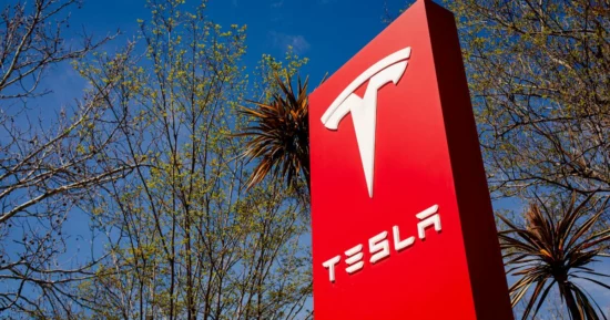 Ex-CFO da Tesla é nomeado para liderar a Redwood Materials em meio à crescente demanda global por baterias