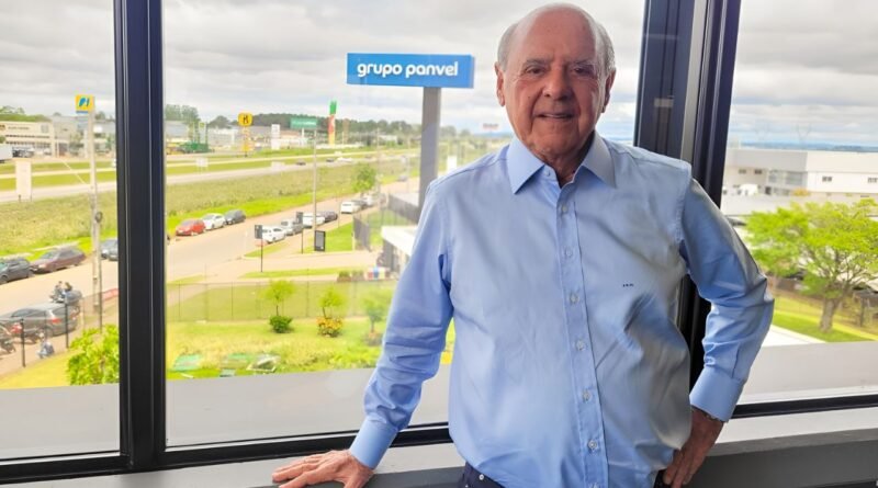 Executivo do Grupo Panvel é agraciado com Ordem do Mérito Industrial da CNI