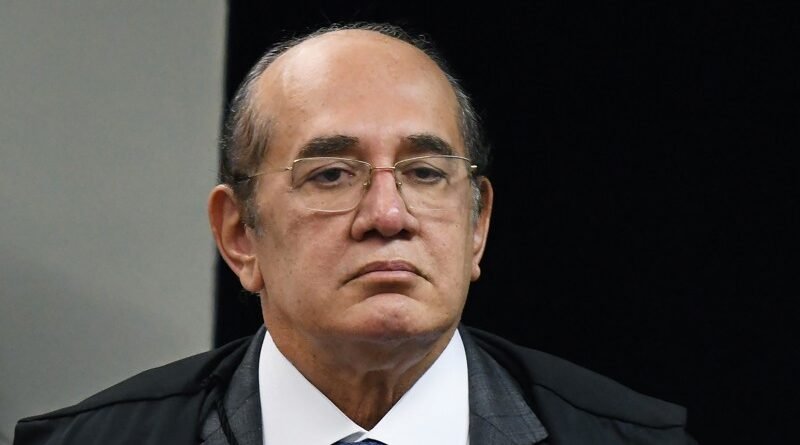 Gilmar Mendes solicita vista e suspende julgamento da Lei da Ficha Limpa