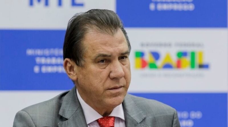 Governo apresenta dados sobre taxa de desemprego e Caged de abril em transmissão ao vivo