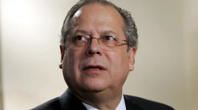 José Dirceu é diagnosticado com linfoma e inicia tratamento em São Paulo