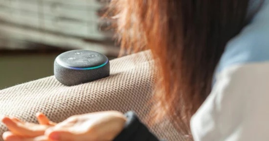 Limites dos assistentes digitais impulsionam o sucesso dos agentes de inteligência artificial