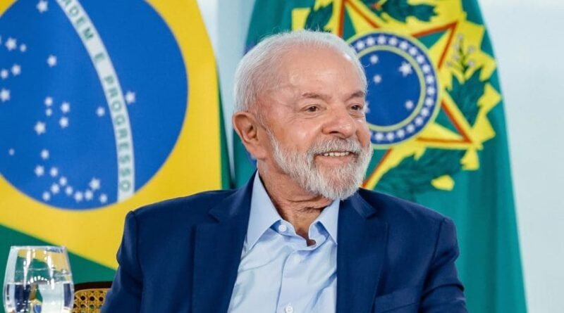 Lula participa de evento da indústria da construção ao vivo