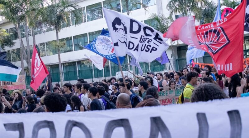 Mediadores abandonam comissões e greve da USP enfrenta novo impasse sem avanços nas negociações