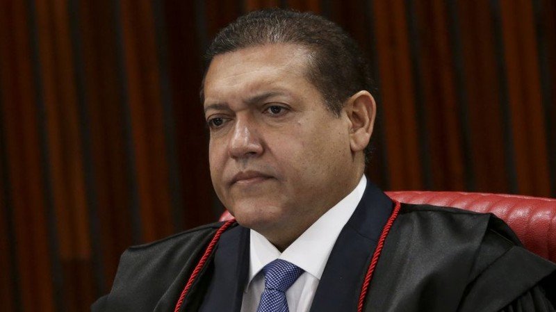 Nunes Marques é designado relator da revisão criminal de Bolsonaro