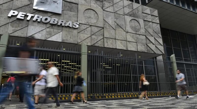 Petrobras alcança novo recorde na produção de petróleo e gás