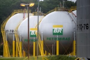 Petrobras anuncia lucro líquido de R$ 32,7 bilhões no primeiro trimestre de 2026