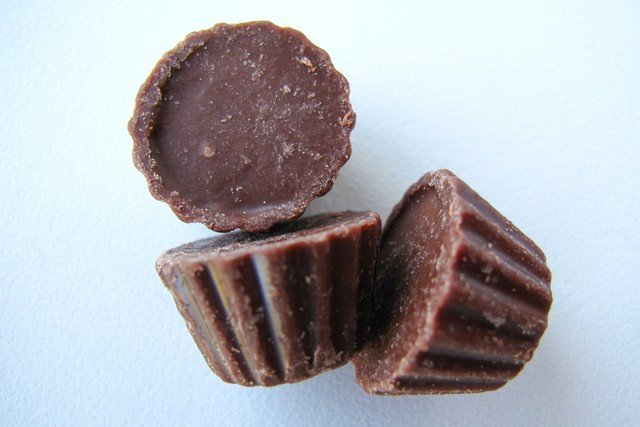 Queda no preço do cacau pode reduzir custos de produtos e alterar receitas do sabor chocolate