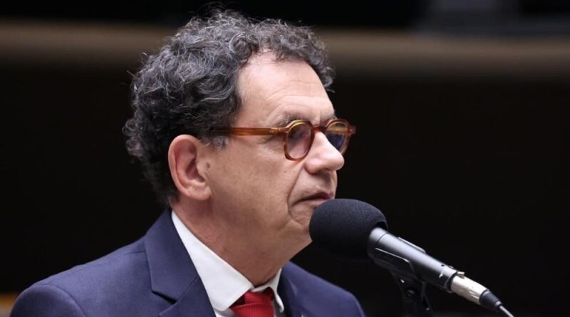 Reimont apresenta projeto de lei após agressão de empregada doméstica por patroa