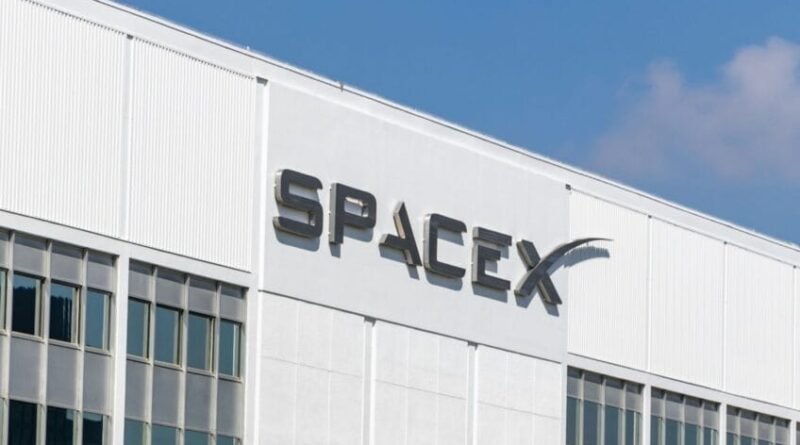 SpaceX registra prejuízo de 4,28 bilhões de dólares