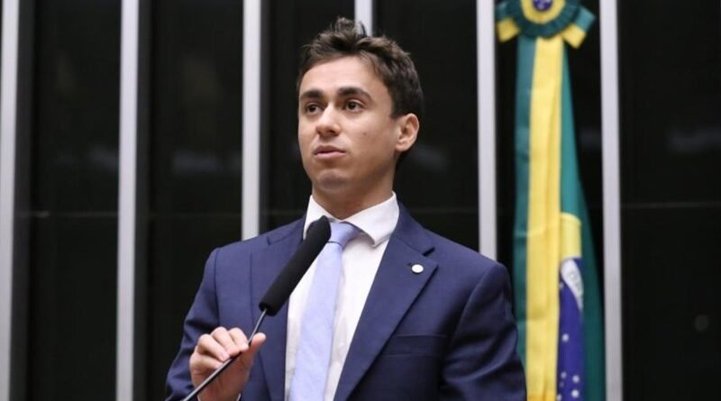 TJDFT rejeita pedido para remover postagem de Nikolas sobre Lula e Janja