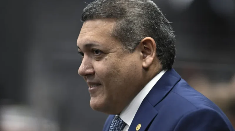 Valdemar Costa Neto observa maior receptividade de Nunes Marques ao voto impresso