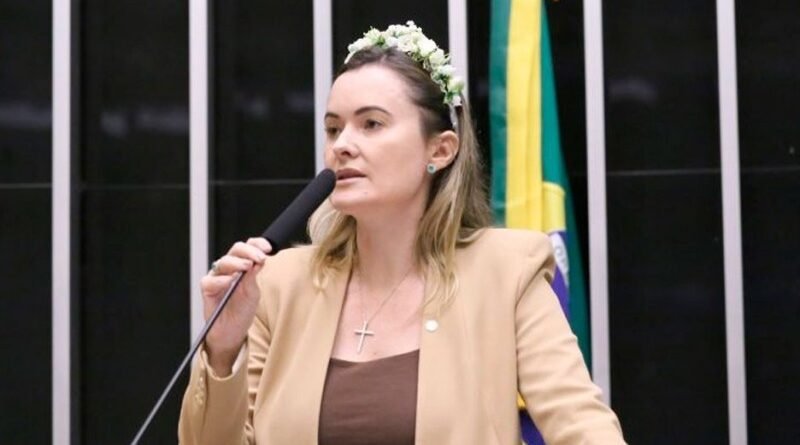 Zanatta sugere anistia para multas relacionadas à não vacinação infantil contra a covid