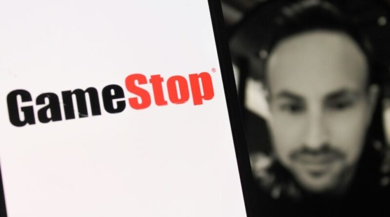 CEO da GameStop abdica de bônus bilionário em meio a negociações para aquisição do eBay
