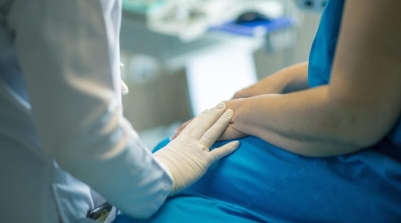 Crescimento de planos de saúde entre pessoas com 59 anos ou mais é registrado em abril