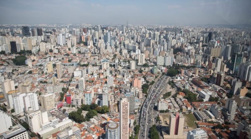 Economia de São Paulo registra crescimento de 3,2% em março