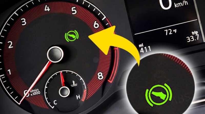 Entenda o significado da luz em formato de sapato nos painéis dos carros automáticos