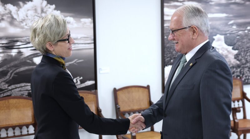 Fachin apresenta à ONU preocupação com ataques ao Judiciário e à democracia no Brasil
